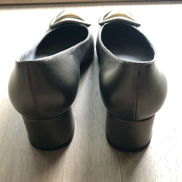 Stuart Weitzman Leather Shoes in Metallic Olive Green w Gold Embellishment Sz 10 - Picture 6 of 8